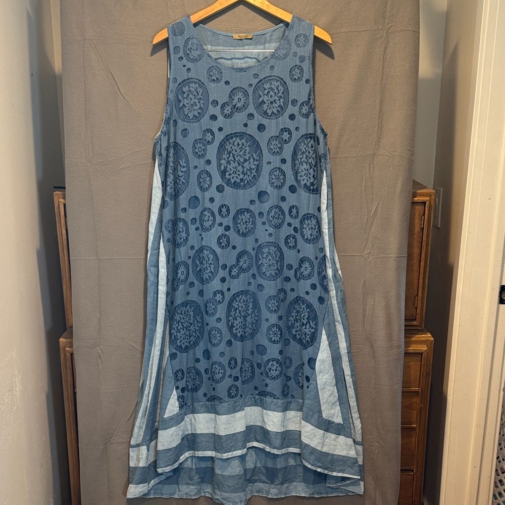 Beyond Capri Blue Sleeveless Patterned Dress O/S